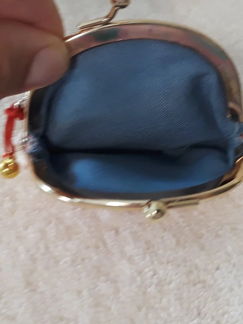 2Pc set: Red Glossy Faux Croc Wallet Kiss-Lock + Red/Pink Coordinated Coin Purse